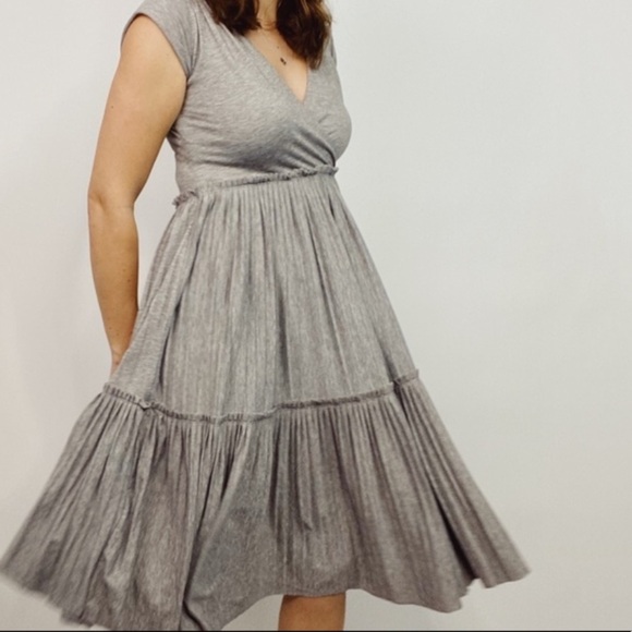 Sundance Grey V-neck Pleated Midi Dress - Picture 1 of 11
